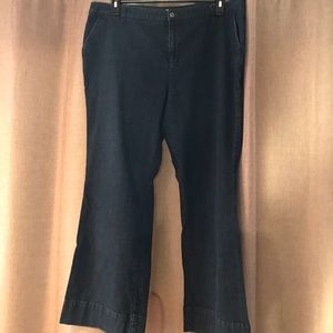 NWOT. Wide leg jeans